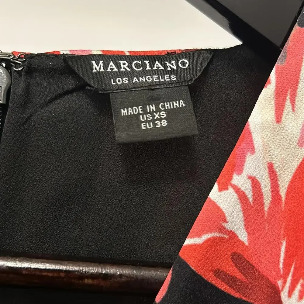 Guess by Marciano Los Angeles floral‎ mini dress.